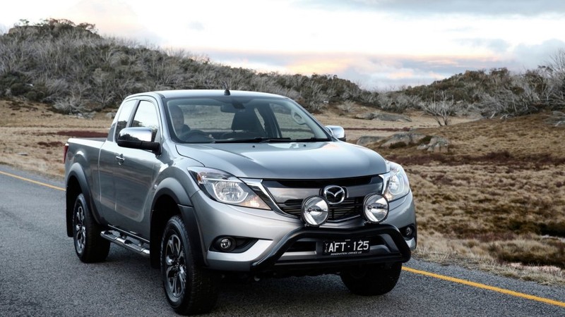 Mazda BT-50 the he moi thiet ke cabin don manh me-Hinh-2